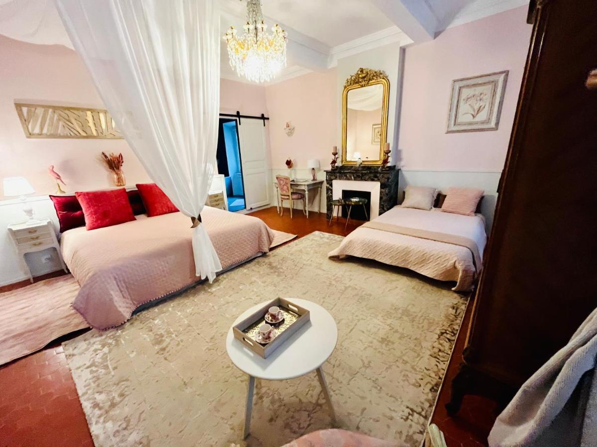 Maison D'Hotes De Charme "La Belle Dame Sans Regrets" Talairan Exterior foto