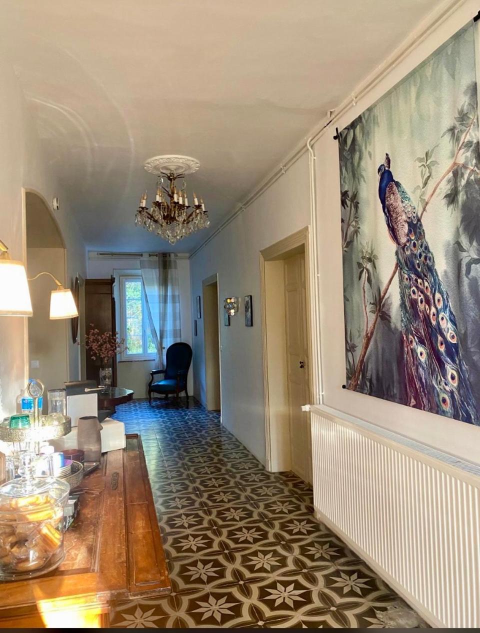 Maison D'Hotes De Charme "La Belle Dame Sans Regrets" Talairan Exterior foto